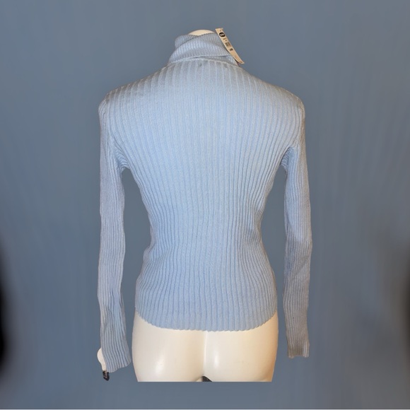 Women’s large light blue Old Navy turtleneck large NWT - Picture 2 of 2